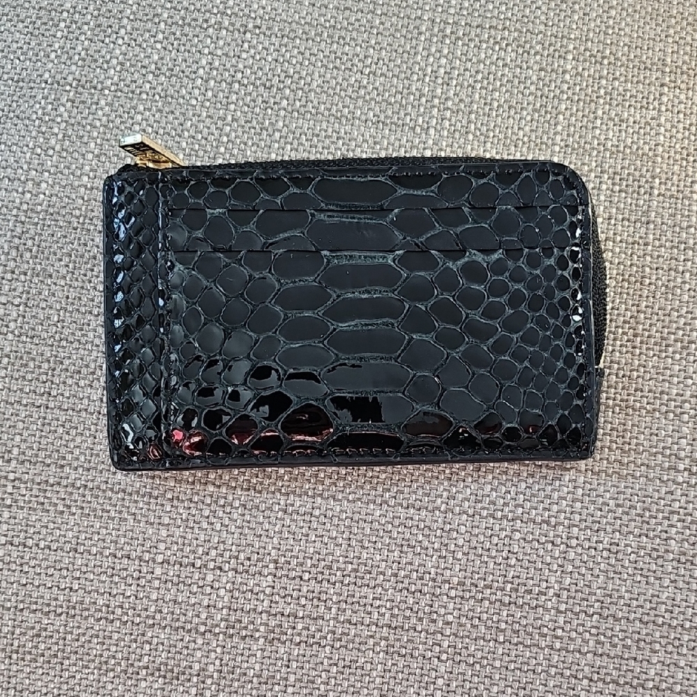 Black Crocodile Embossed Wallet